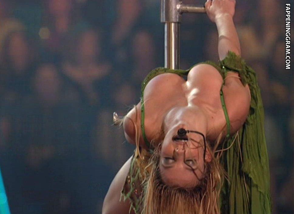 Britney spears nude host