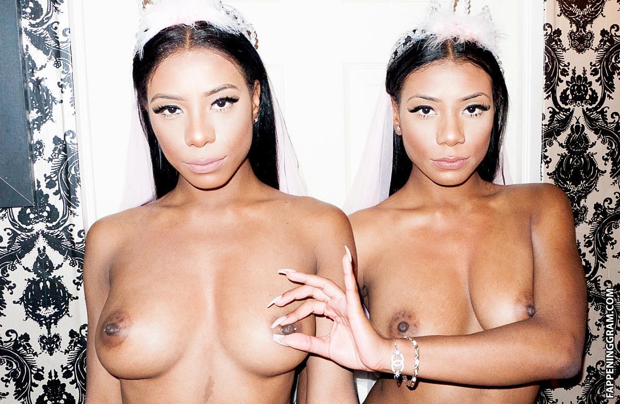 Nude ebony twins