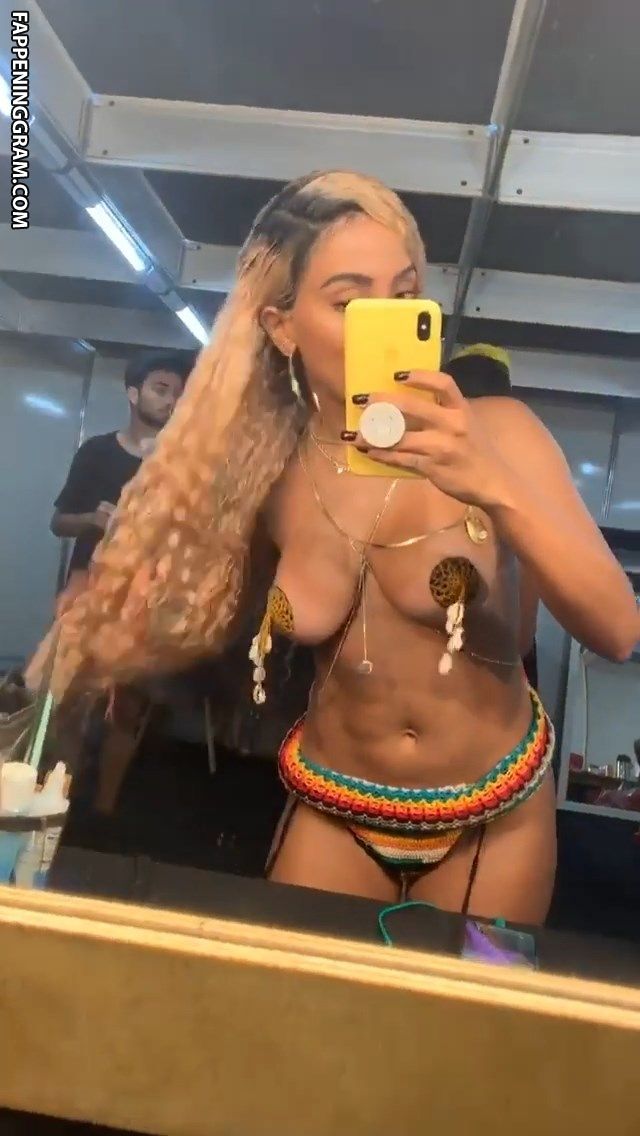 Anitta Nude
