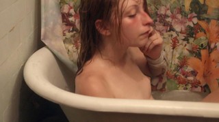 Arielle Holmes Nude Leaks