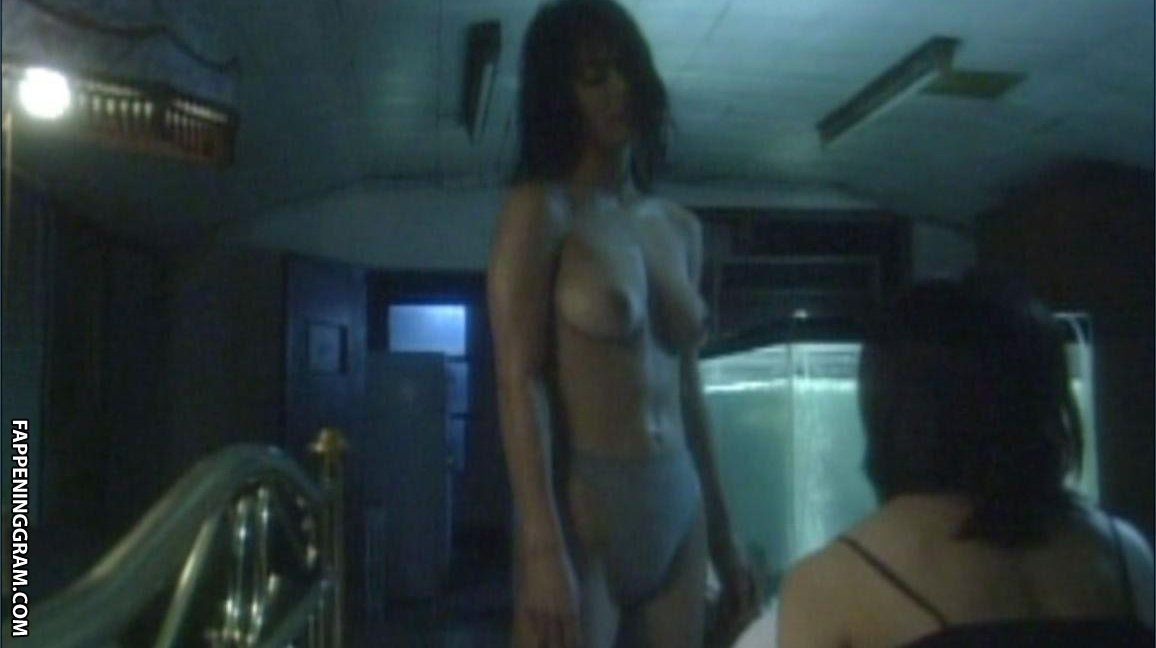 Chieko Shiratori Nude