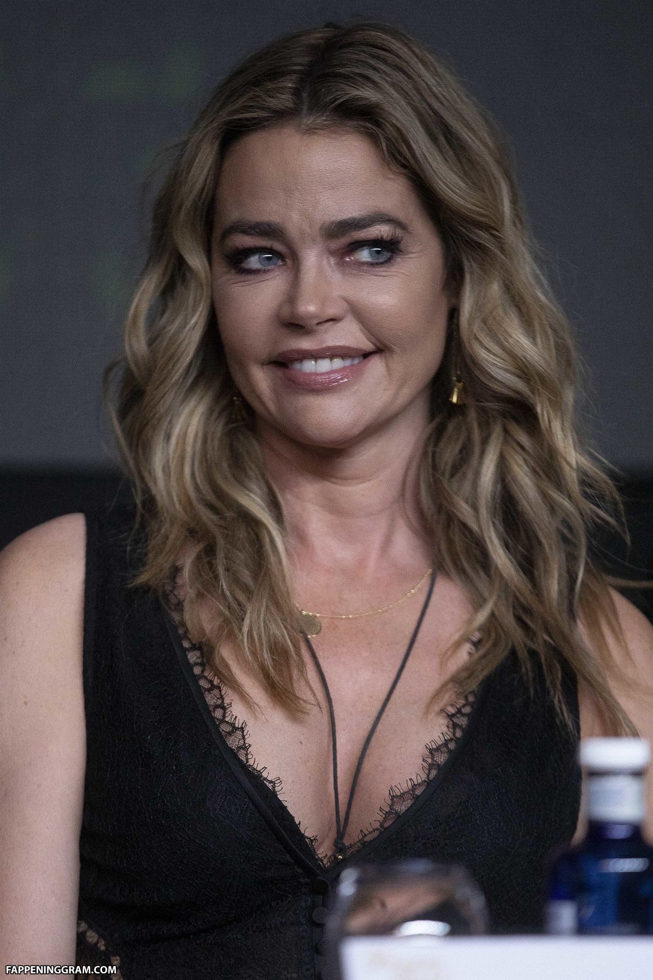 Denise Richards Swallows