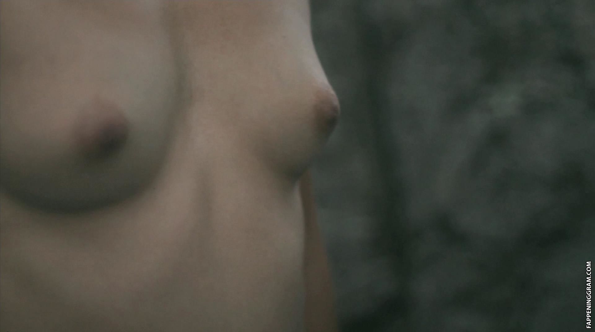 Emili Durrant Nude.