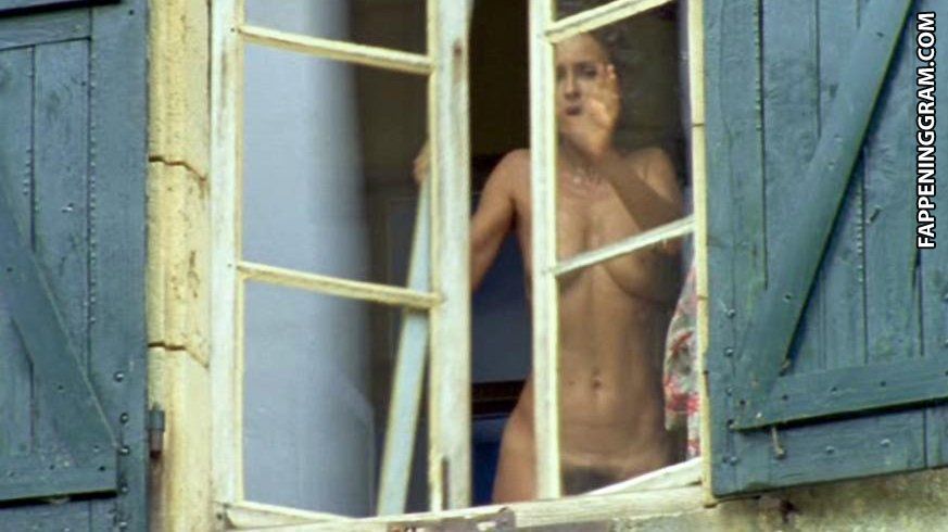 Fanny Cottençon Nude
