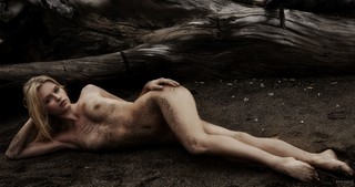 Isabella Farrell Nude.