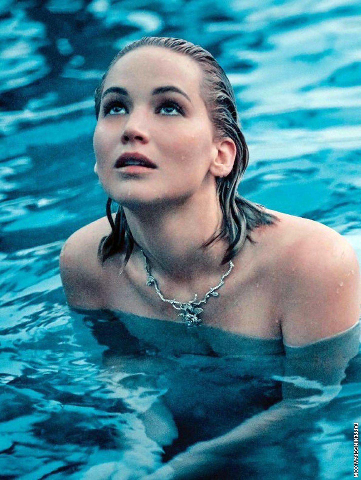 https://cdn.fappeninggram.com/photos/jennifer-lawrence/jennifer-lawrence-nude182.jpg