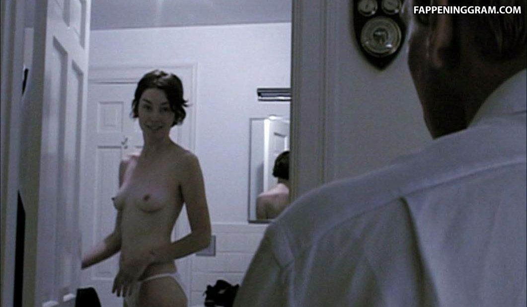 Julianne Nicholson Nude.