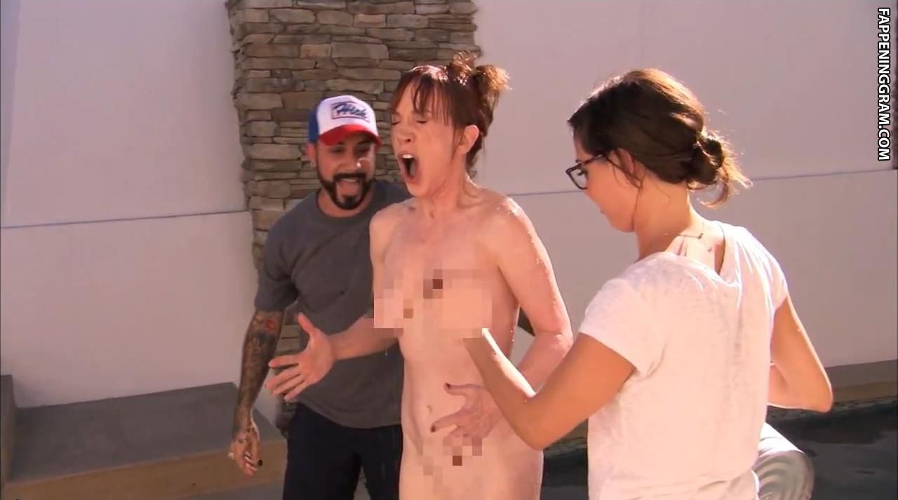 Kathy Griffin Nude.