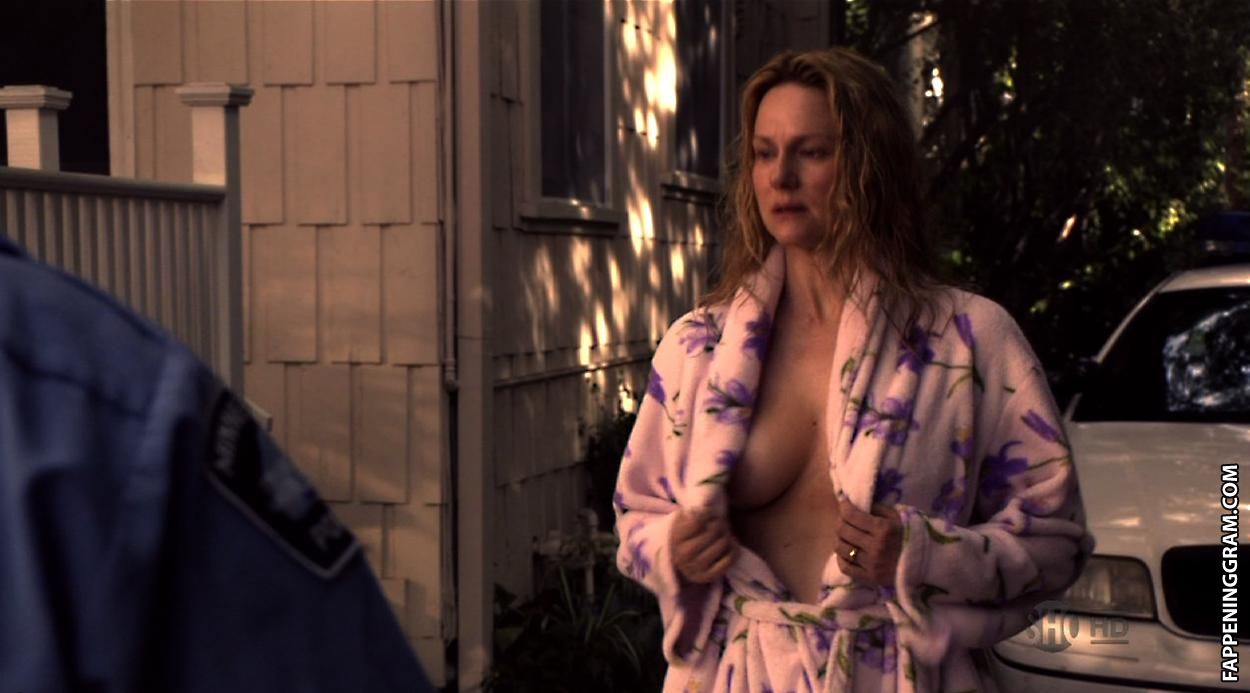 Laura linney boobs the big c