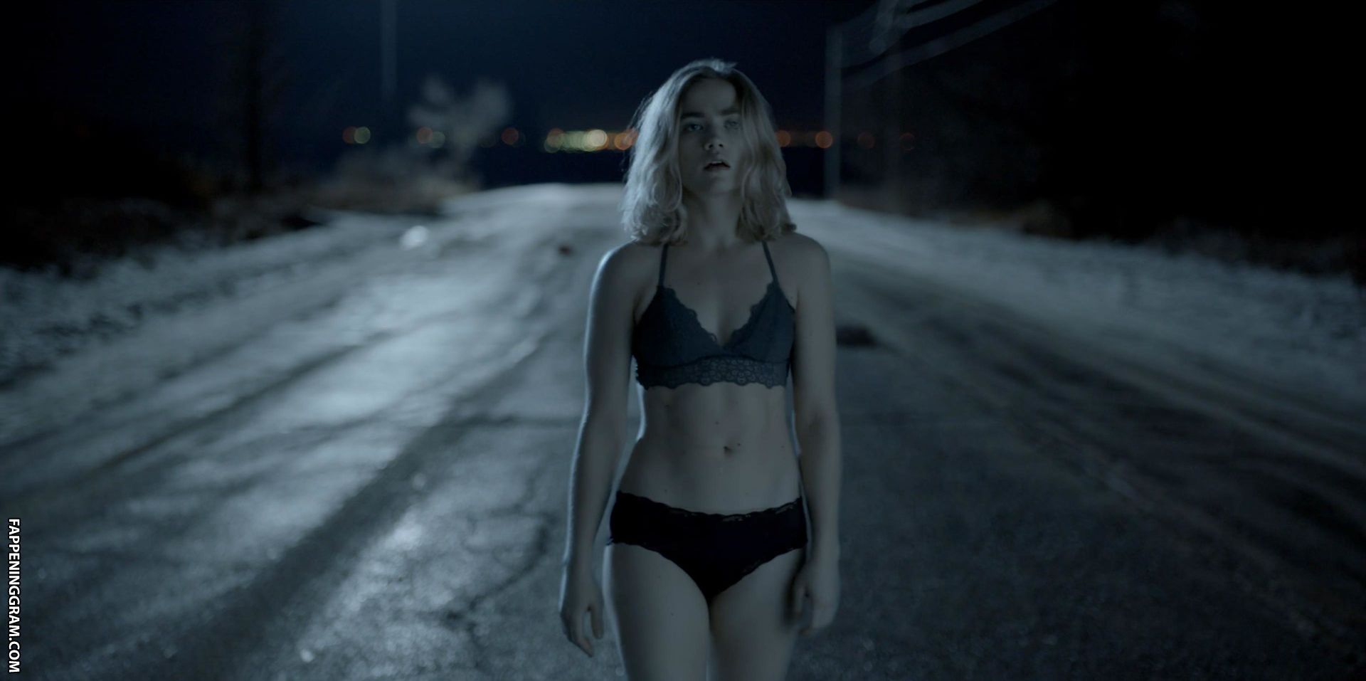 Maddie Hasson Nude.