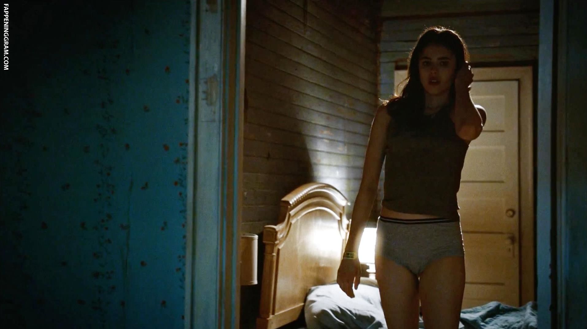 Margaret Qualley Nude.