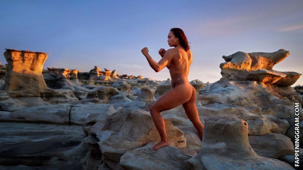 Michelle Waterson Nude