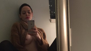 Rose McGowan Nude Leaks