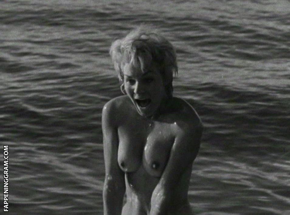 Topless tracey ullman Tracey Ullman