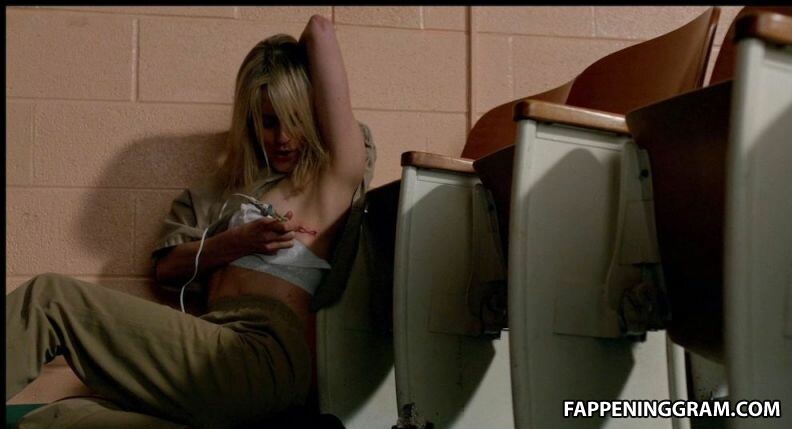 Taylor Schilling Nude The Fappening - Page 2 - FappeningGram