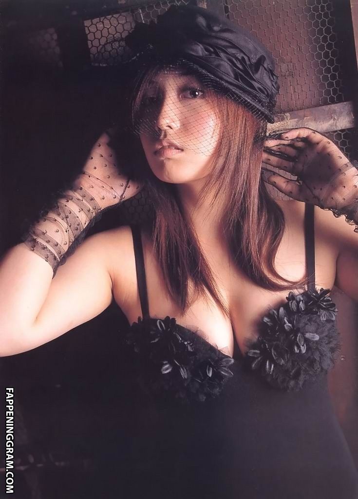 Yoko Mitsuya Nude